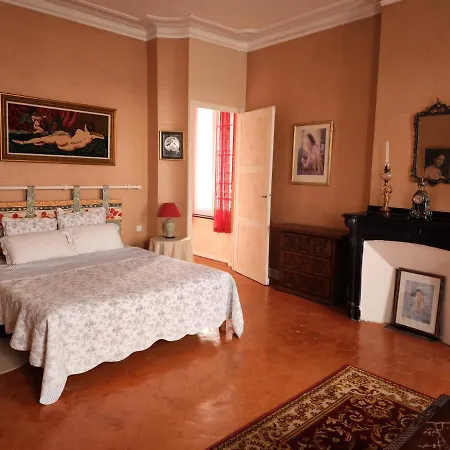 Les Volets Bleus Bed & Breakfast Salleles-d'Aude Exterior photo